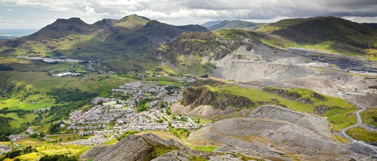 ブライナイ・フェスティニオグ The Sidings Walesヴィラ エクステリア 写真